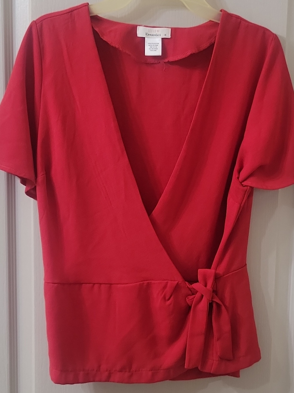 URBAN Romantics Red Wrap V-Neck Short Sleeve Blouse